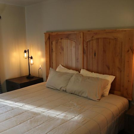 Columbine Inn (Adults Only) Эстес Парк Экстерьер фото