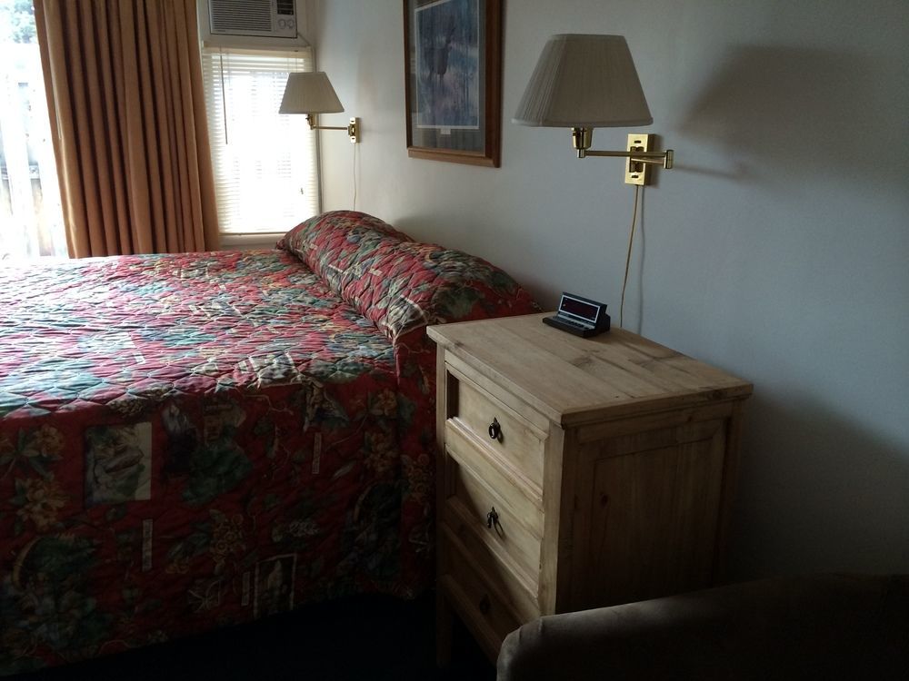 Columbine Inn (Adults Only) Эстес Парк Экстерьер фото